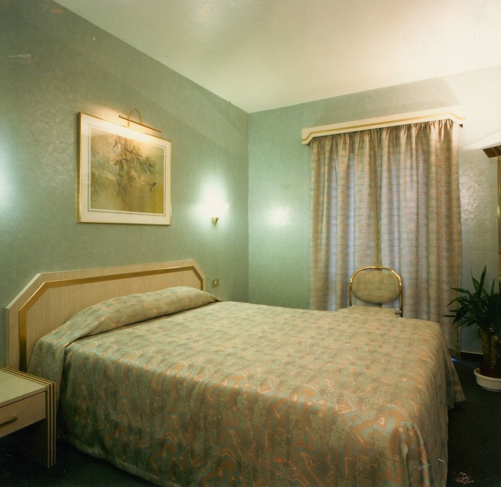 Hotel Le Chantecler 布鲁塞尔 外观 照片